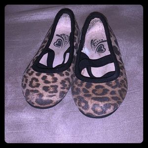 Children’s place leopard flats